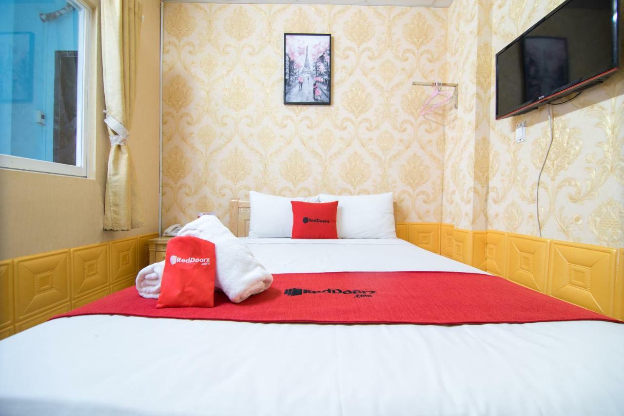 Hotel Reddoorz @ Pham Ngu Lao Street 4 à Hô Chi Minh-Ville Extérieur photo