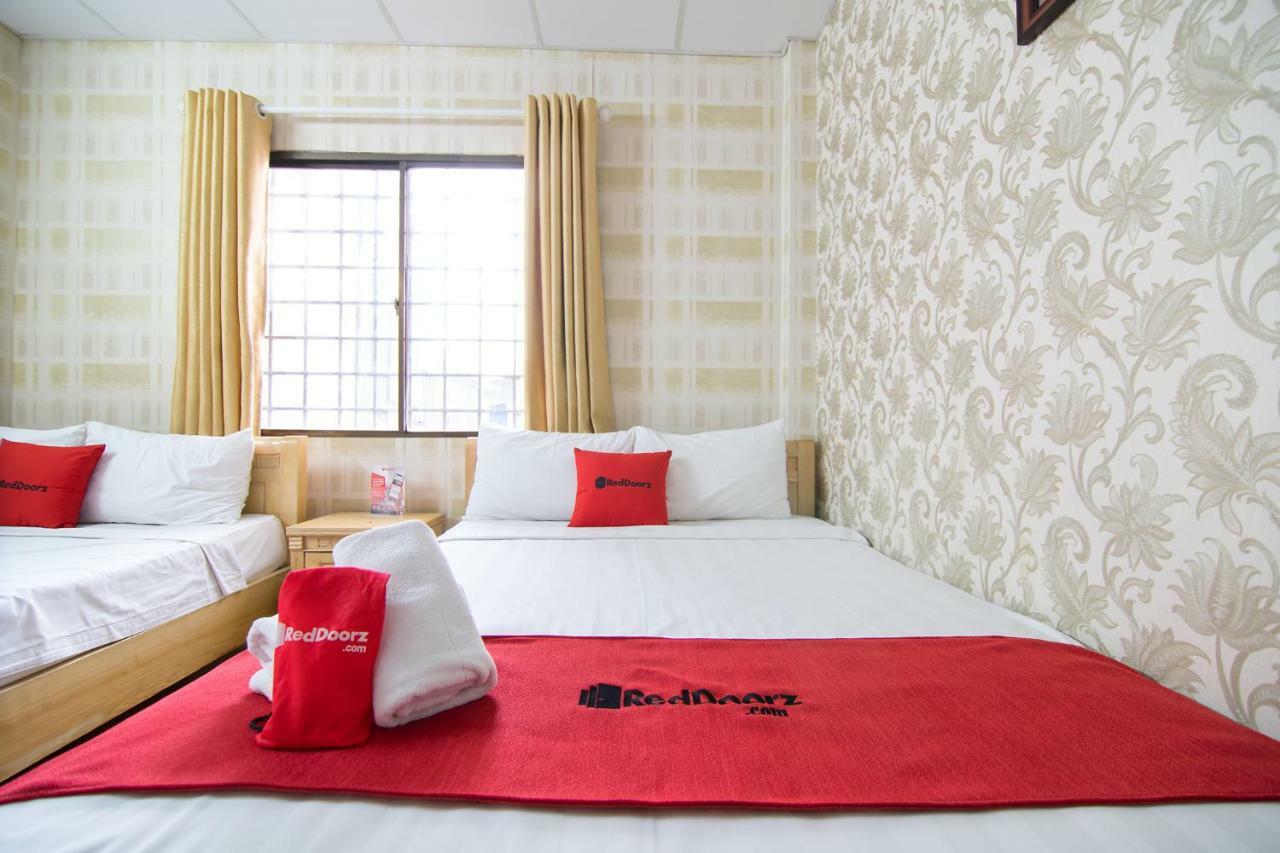 Hotel Reddoorz @ Pham Ngu Lao Street 4 à Hô Chi Minh-Ville Extérieur photo
