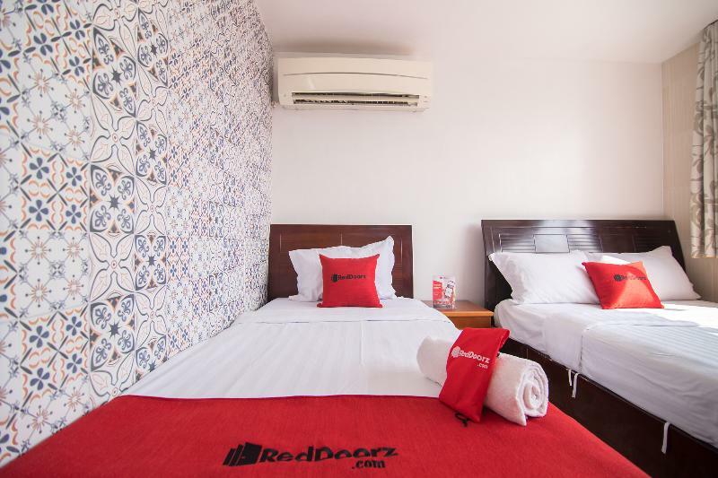 Hotel Reddoorz @ Pham Ngu Lao Street 4 à Hô Chi Minh-Ville Extérieur photo
