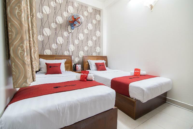 Hotel Reddoorz @ Pham Ngu Lao Street 4 à Hô Chi Minh-Ville Extérieur photo